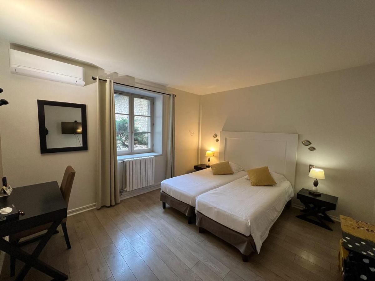 Logis Hotel-Restaurant Saint Romain Anse Luaran gambar