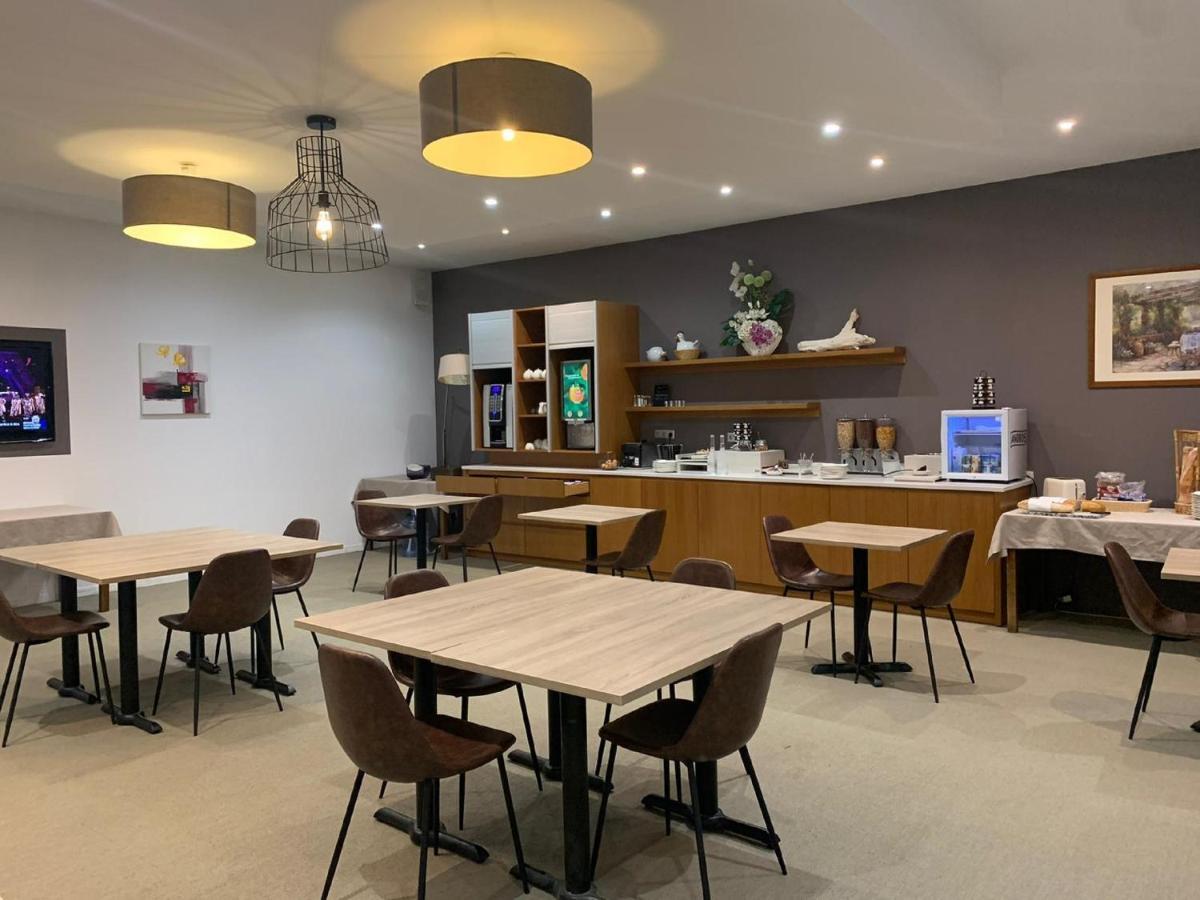 Logis Hotel-Restaurant Saint Romain Anse Luaran gambar