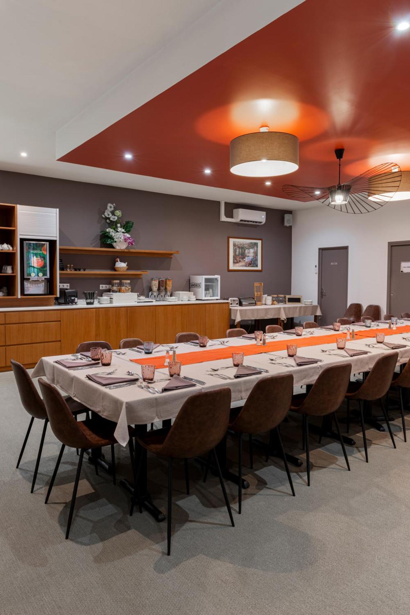 Logis Hotel-Restaurant Saint Romain Anse Luaran gambar